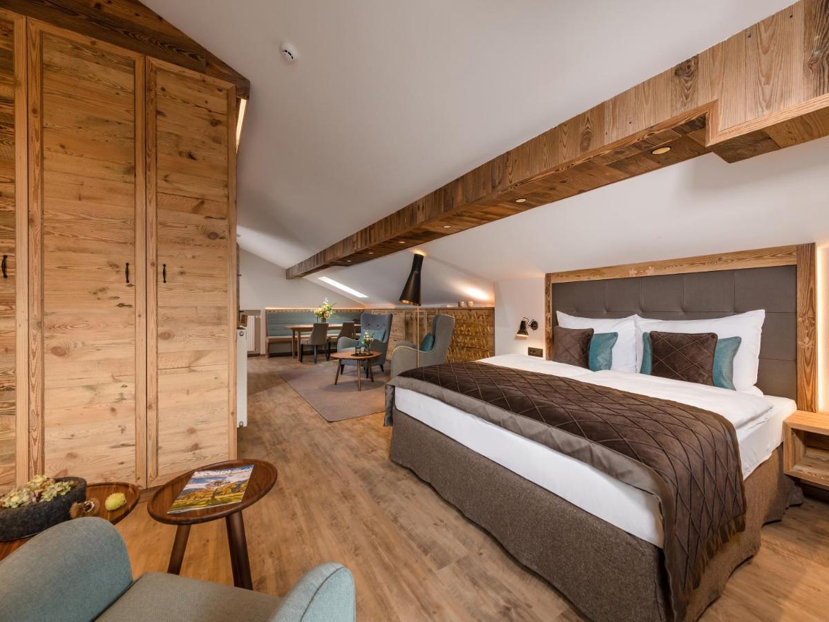 Mondi Hotel Tscherms Ngoại thất bức ảnh
