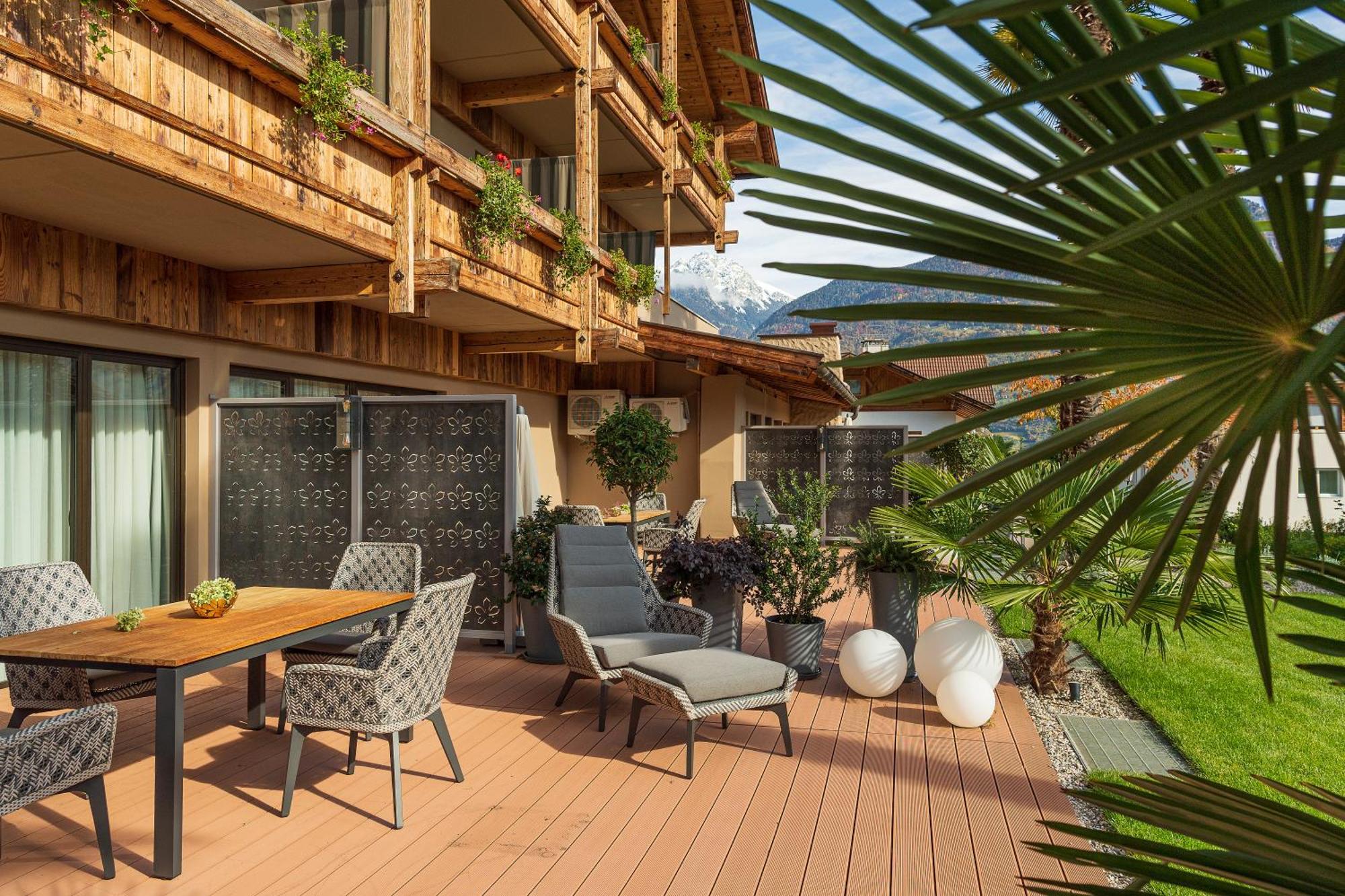 Mondi Hotel Tscherms Ngoại thất bức ảnh