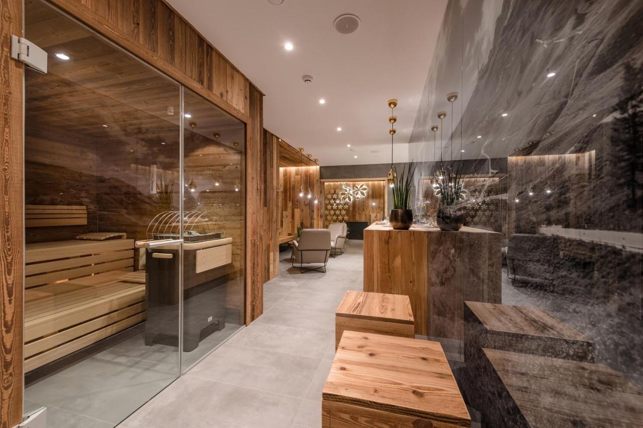 Mondi Hotel Tscherms Ngoại thất bức ảnh