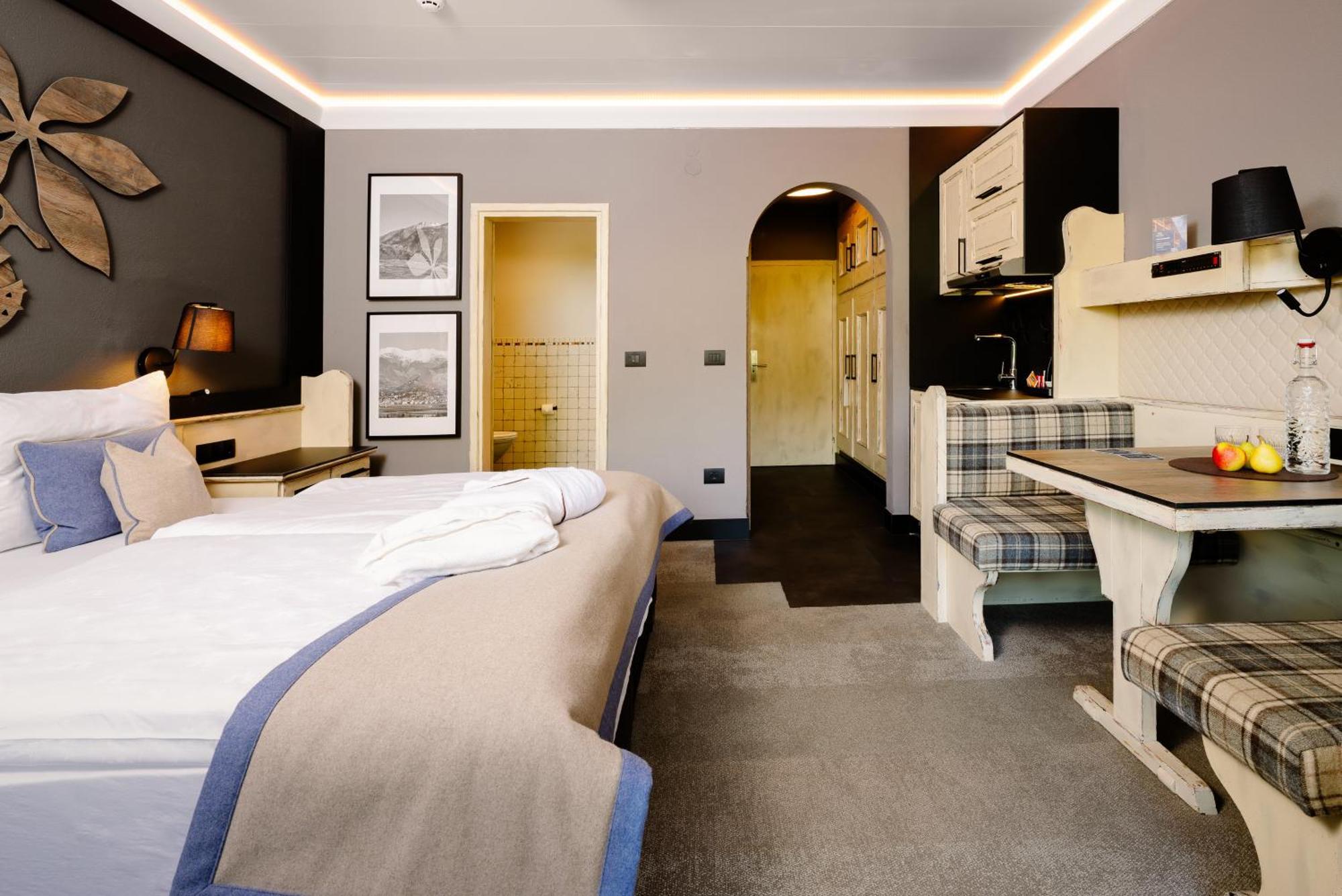 Mondi Hotel Tscherms Ngoại thất bức ảnh